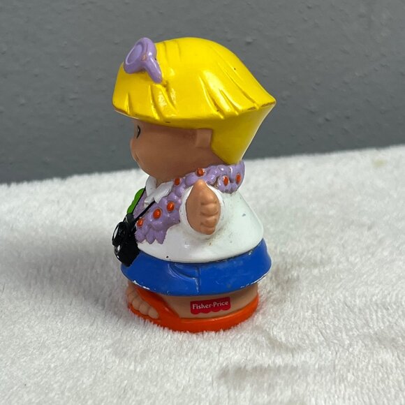Fisher Price Little People Adventure Airlines Eddie Vacationer Camera Tourist - Picture 2 of 5
